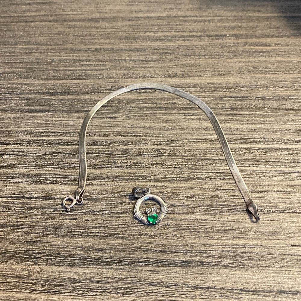 Silver bracelet with cloddaugh bracelet